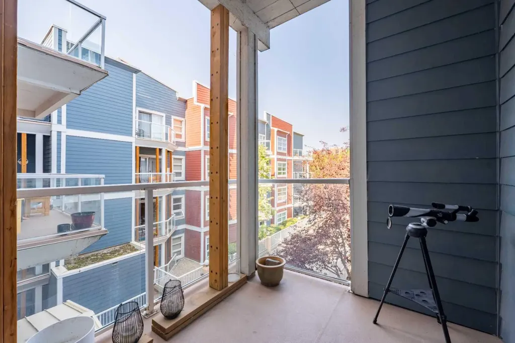 333 Riverfront Avenue SE Calgary AB T2G5R1