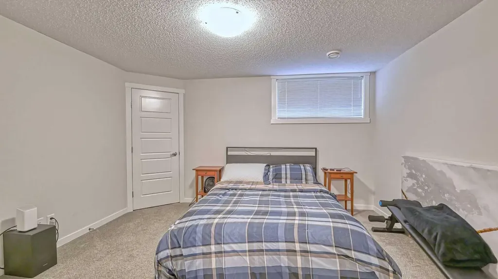 417 Cranbrook Square SE Calgary AB T3M 3K8