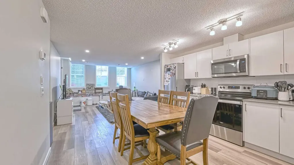 417 Cranbrook Square SE Calgary AB T3M 3K8