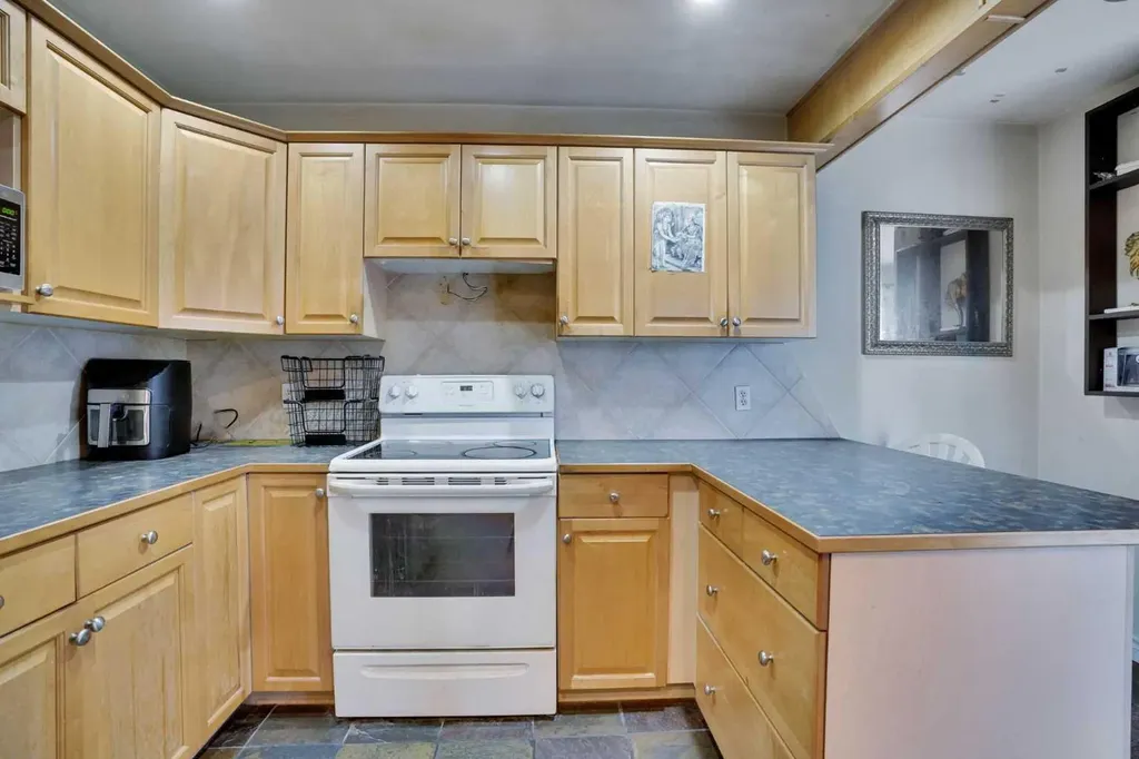 1468 Renfrew Drive NE Calgary AB t2e 5j5