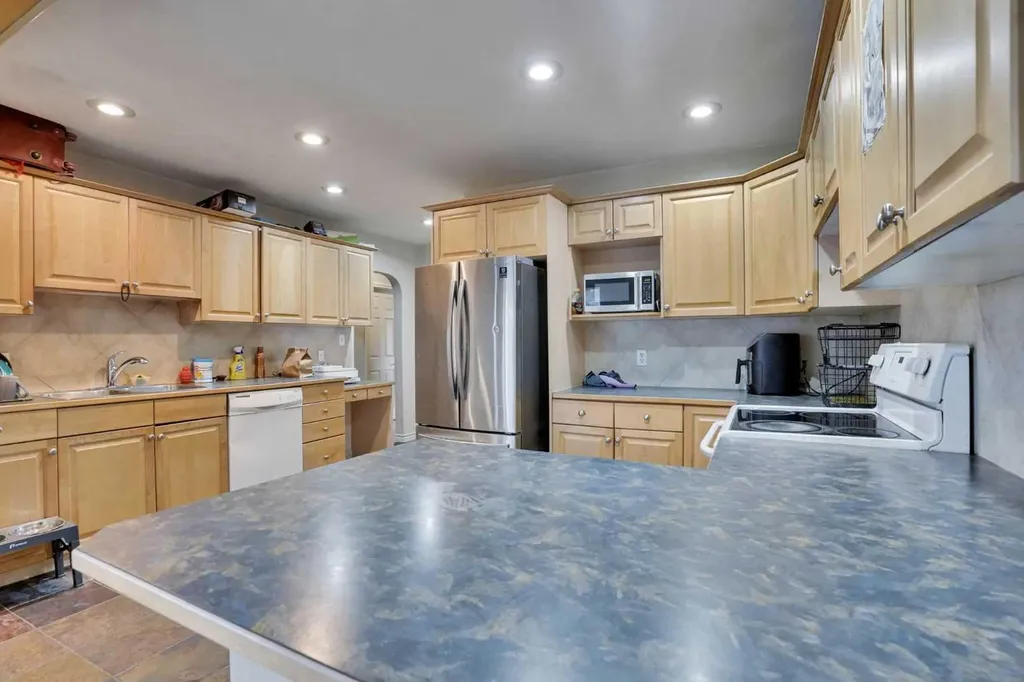 1468 Renfrew Drive NE Calgary AB t2e 5j5