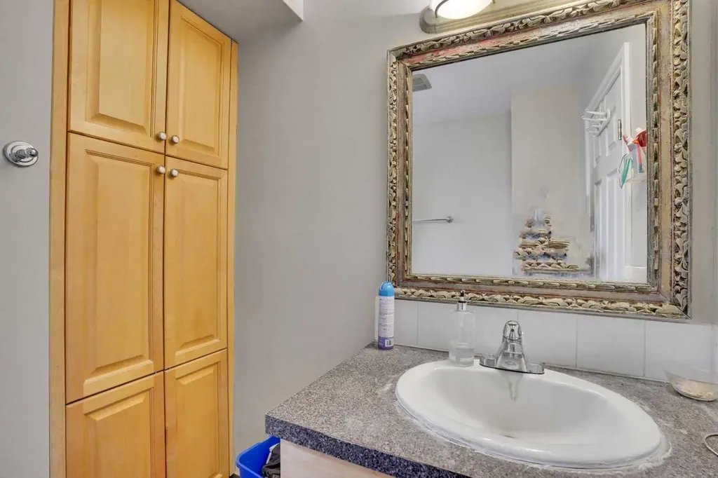 1468 Renfrew Drive NE Calgary AB t2e 5j5