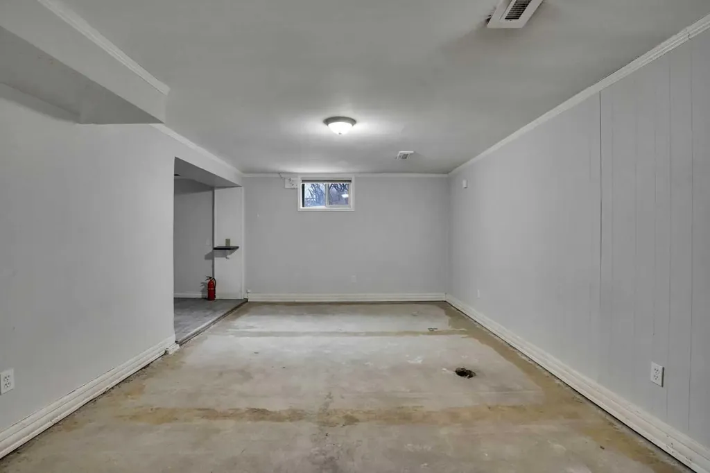 1468 Renfrew Drive NE Calgary AB t2e 5j5