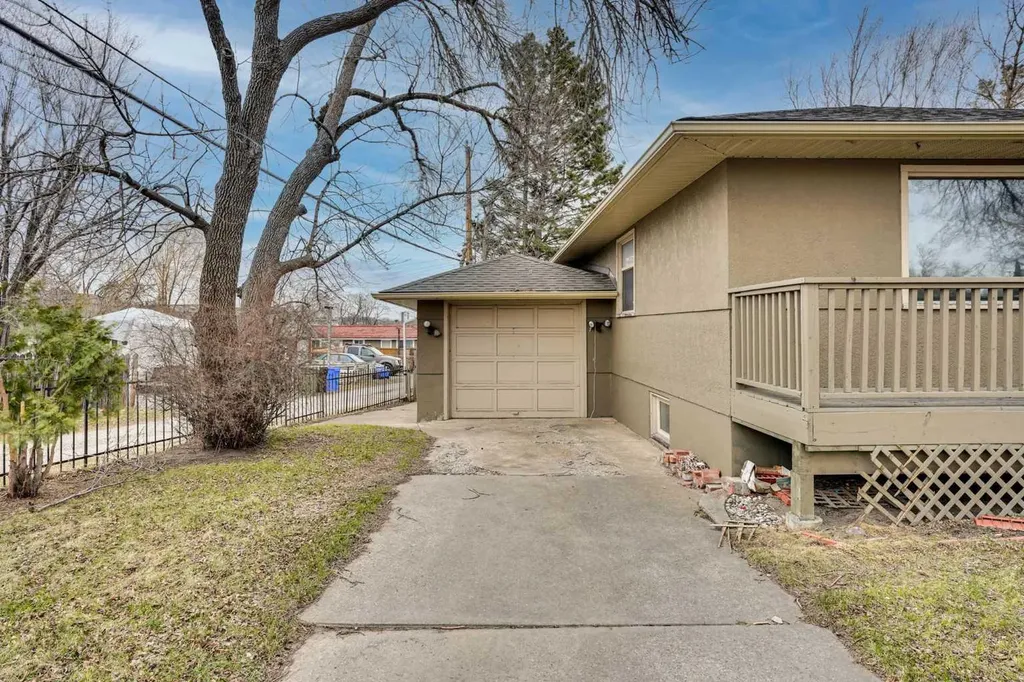 1468 Renfrew Drive NE Calgary AB t2e 5j5