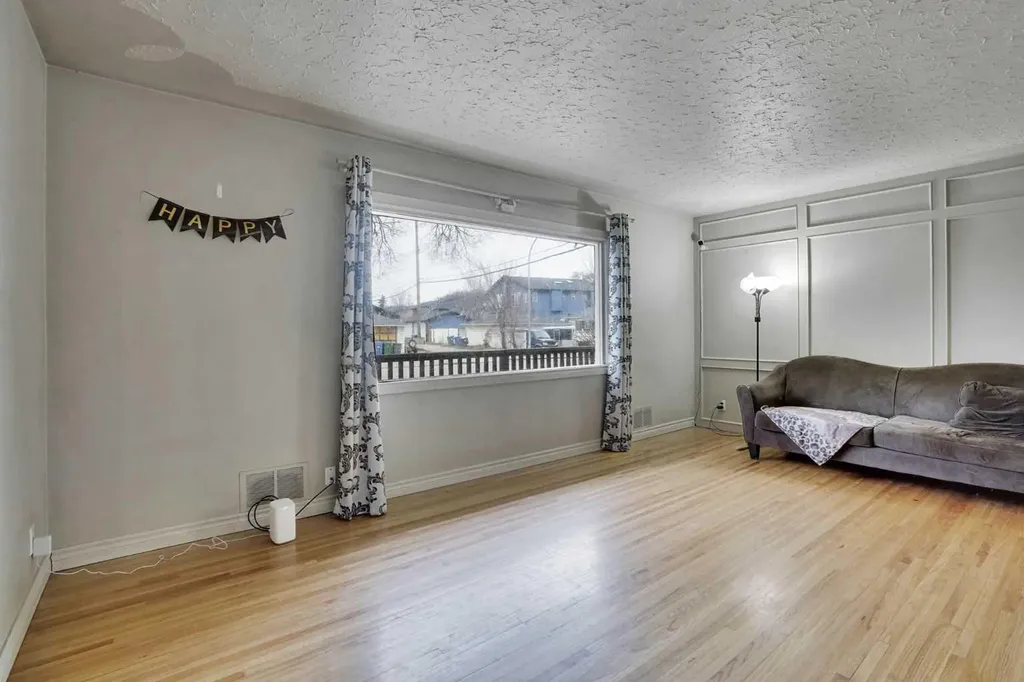 1468 Renfrew Drive NE Calgary AB t2e 5j5