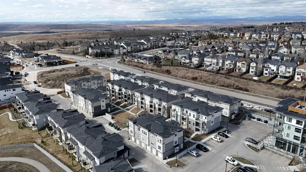 132 Spring Creek Common SW Calgary AB T3H6E2