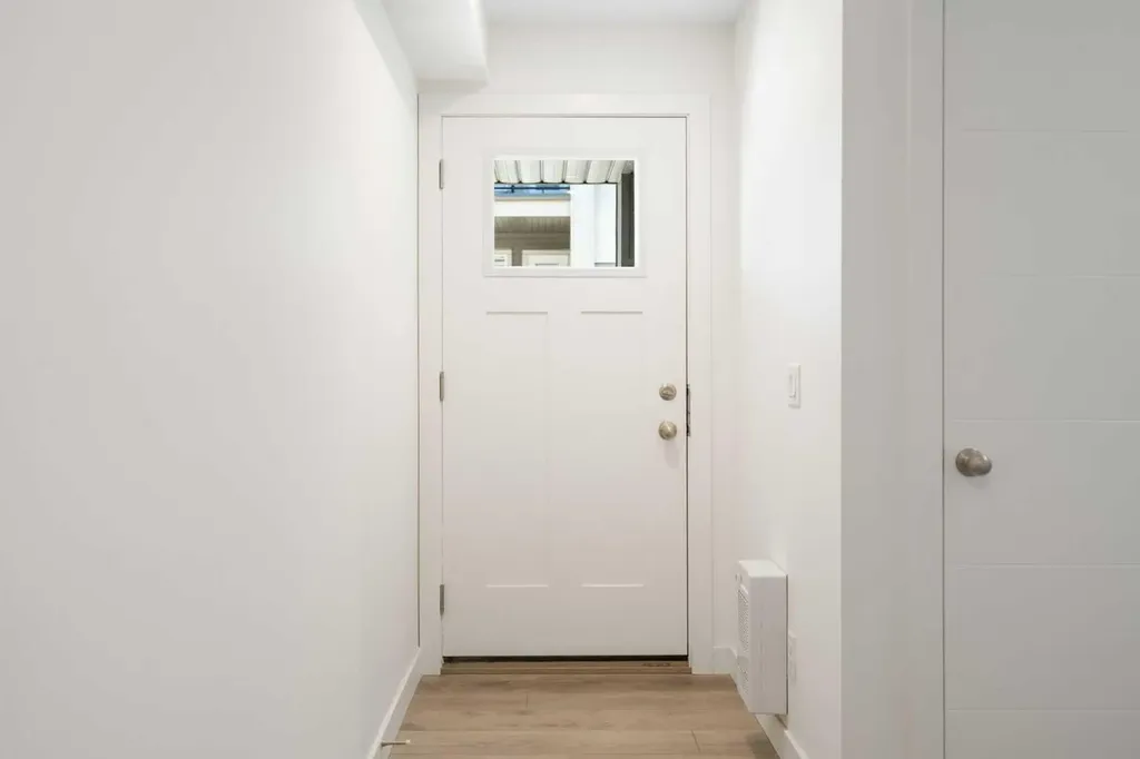 132 Spring Creek Common SW Calgary AB T3H6E2
