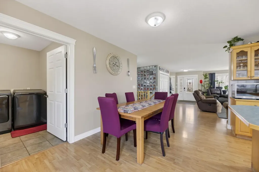 15 Meadowview Court Didsbury AB T0M0W0