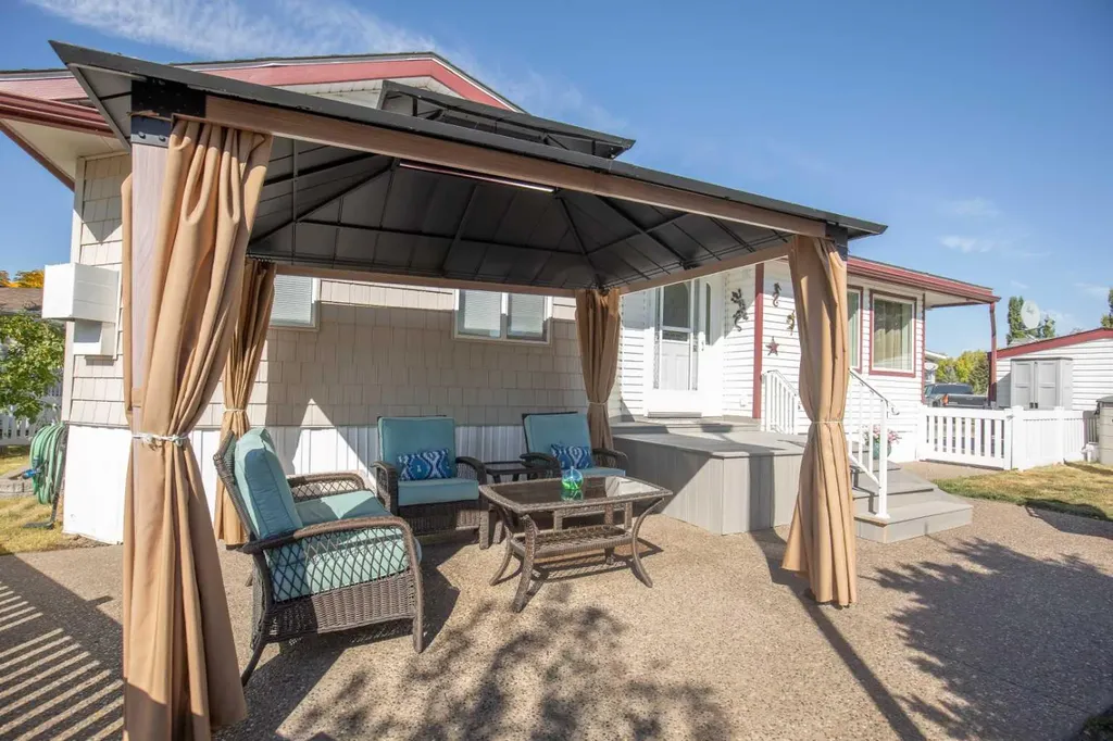 35468 Range Road 30 Rural Red Deer County AB T4G 0M3