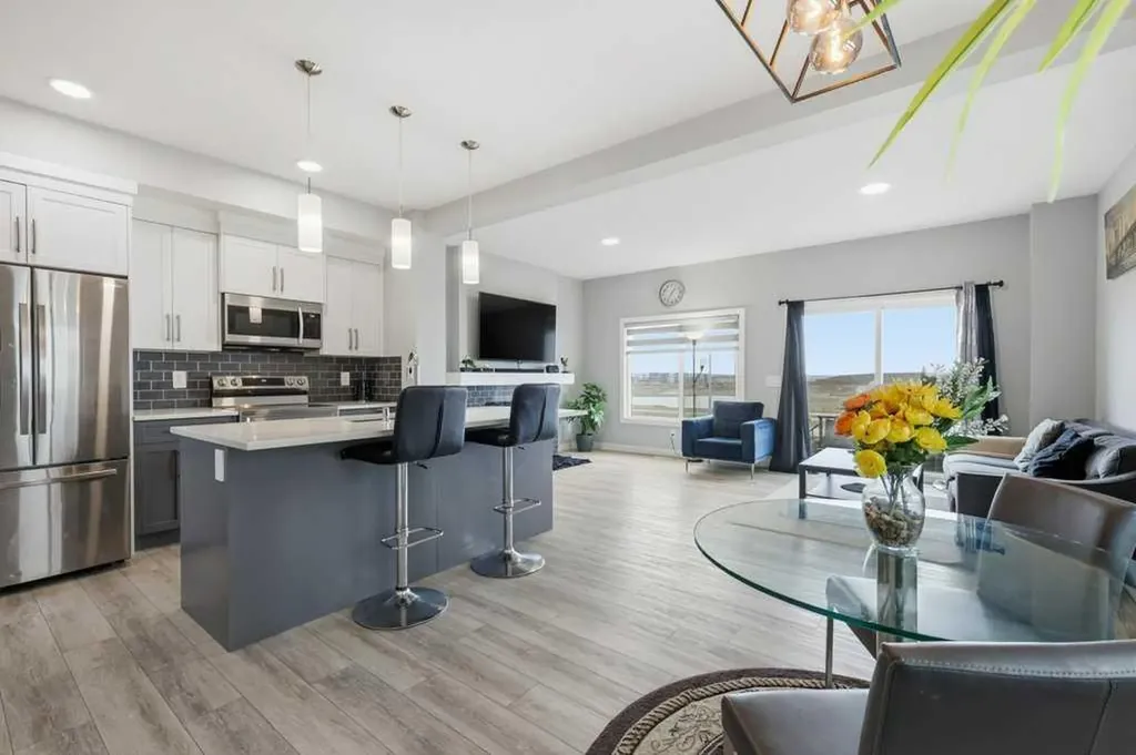151 Creekstone Way SW Calgary AB T2X 4P9
