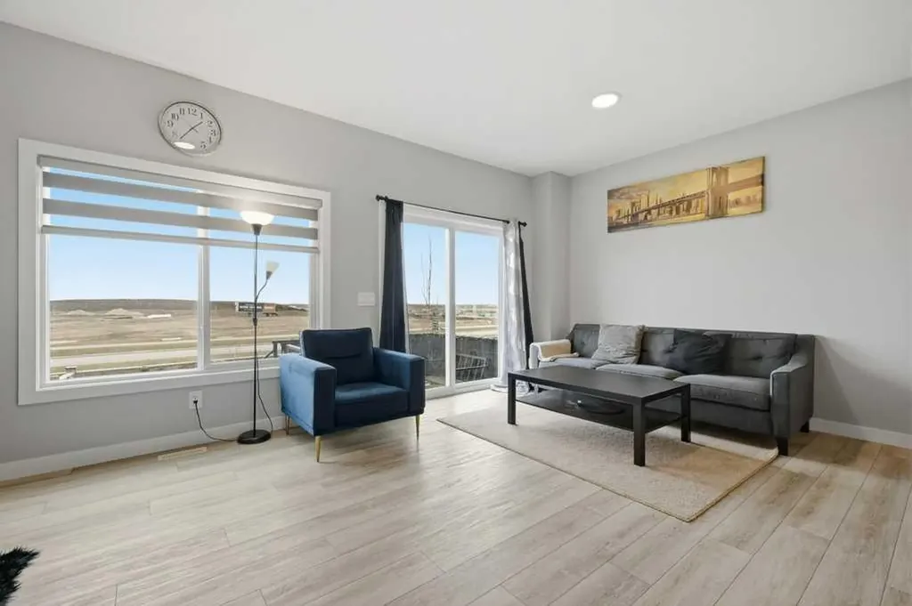 151 Creekstone Way SW Calgary AB T2X 4P9