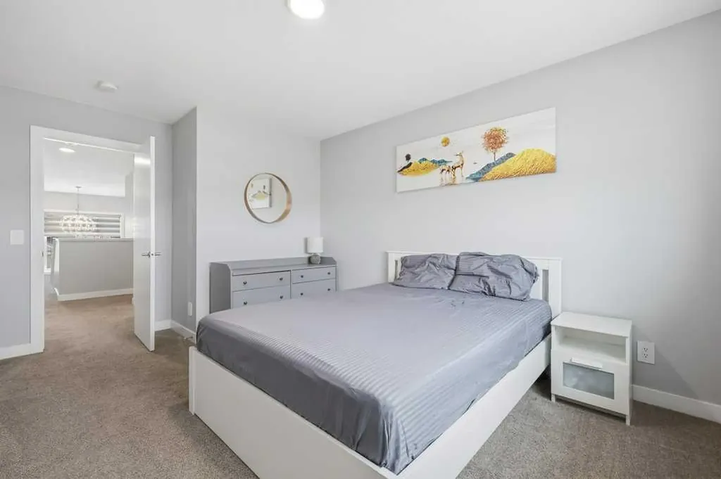 151 Creekstone Way SW Calgary AB T2X 4P9