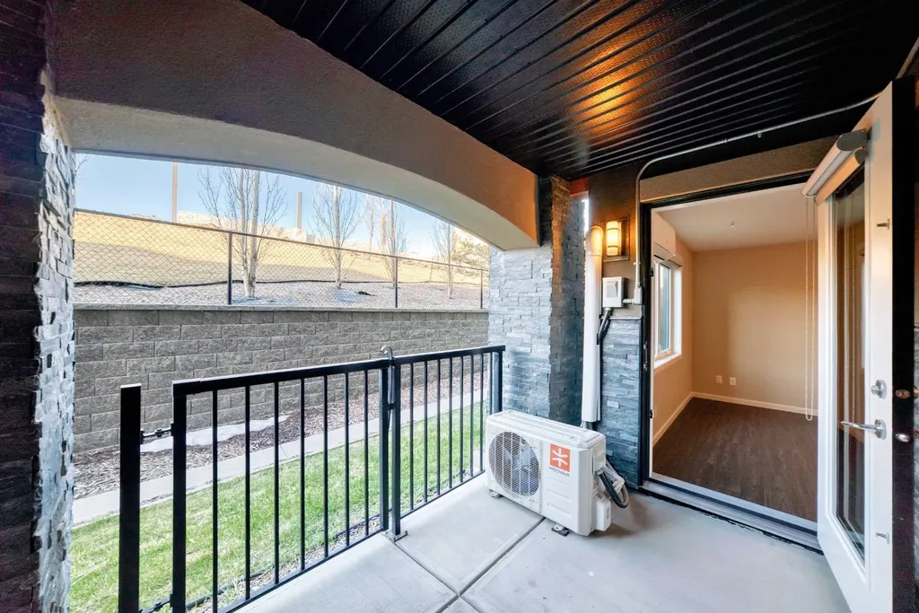 450 Kincora Glen Road NW Calgary AB T3R 1S2