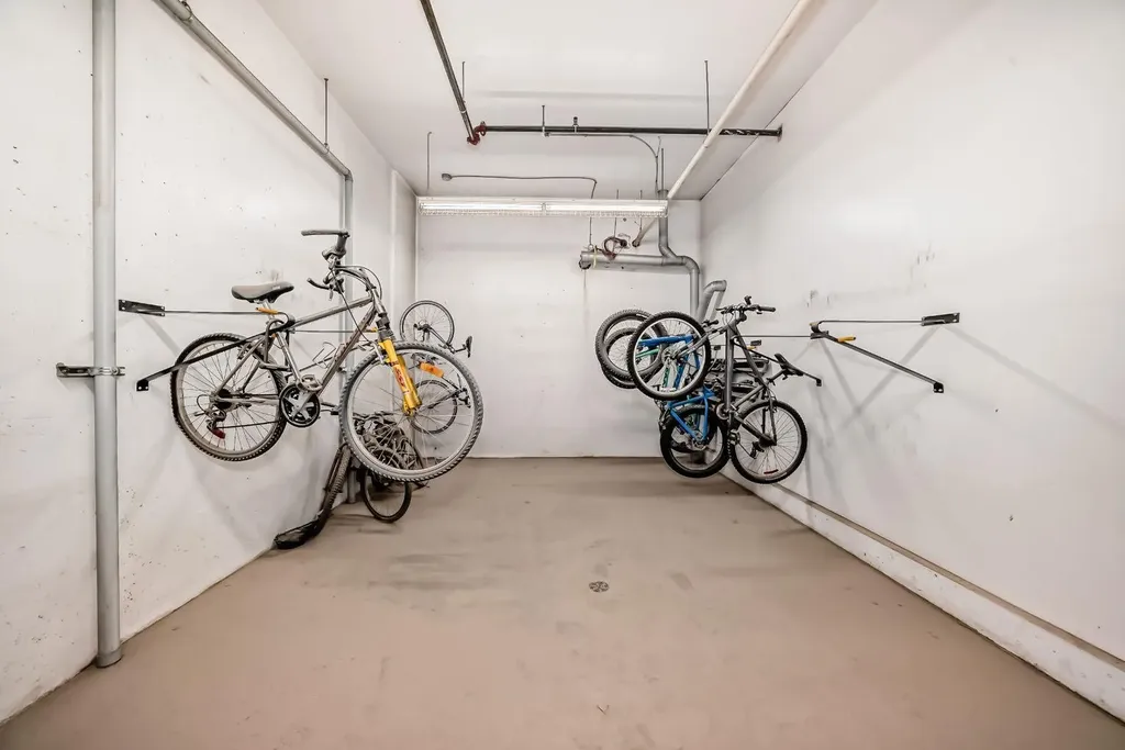 450 Kincora Glen Road NW Calgary AB T3R 1S2