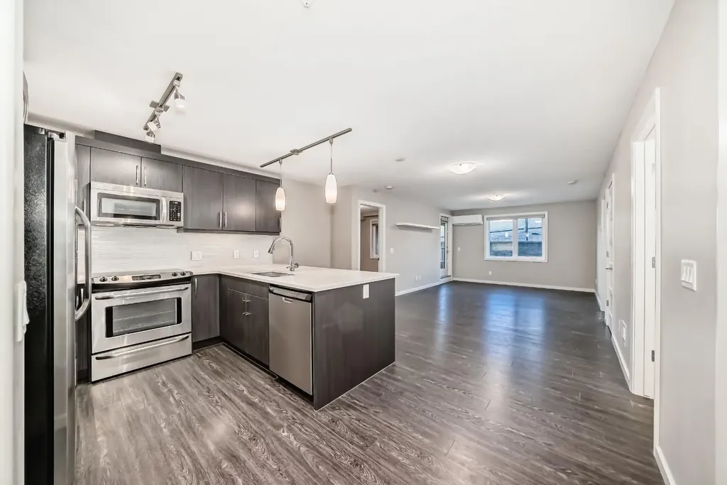 450 Kincora Glen Road NW Calgary AB T3R 1S2