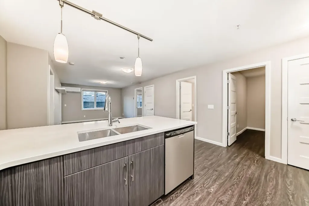 450 Kincora Glen Road NW Calgary AB T3R 1S2