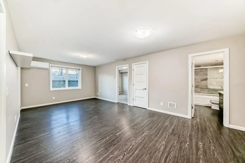 450 Kincora Glen Road NW Calgary AB T3R 1S2
