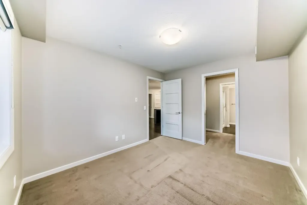 450 Kincora Glen Road NW Calgary AB T3R 1S2