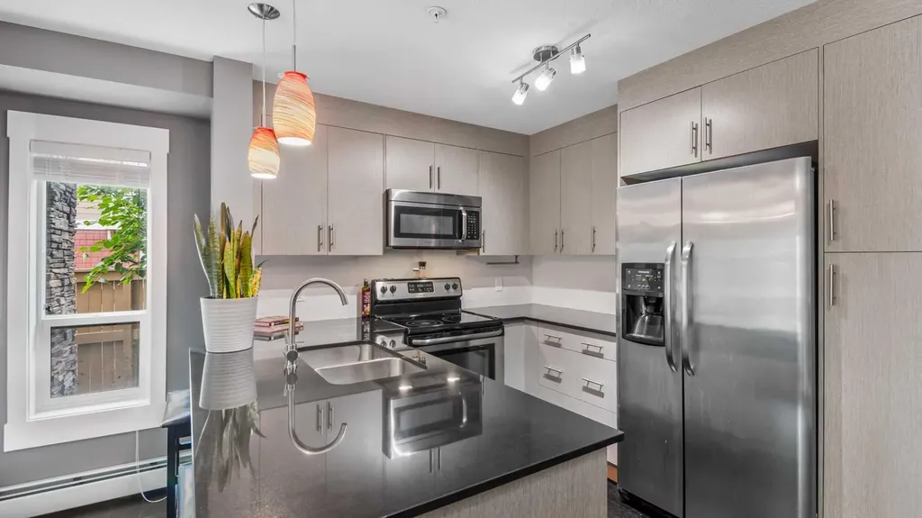 240 Skyview Ranch Road NE Calgary AB T3N 0P4