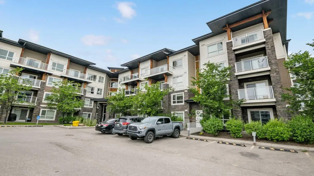 240 Skyview Ranch Road NE Calgary AB T3N 0P4