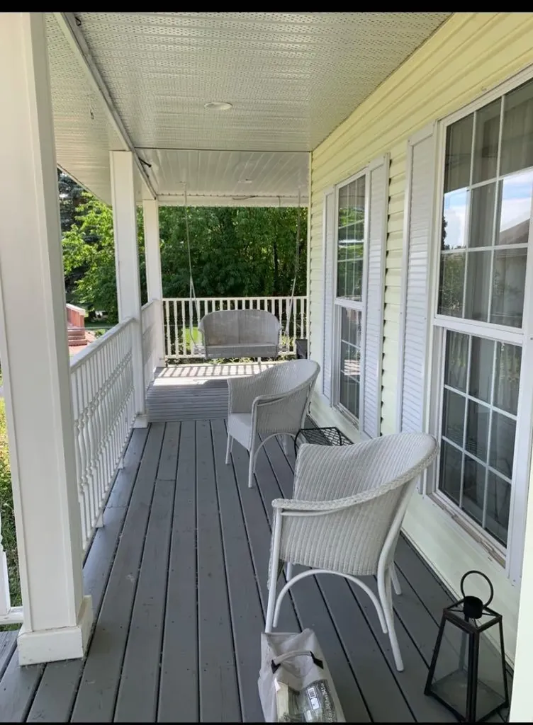 113 Park Drive Whitecourt AB T7S1S6