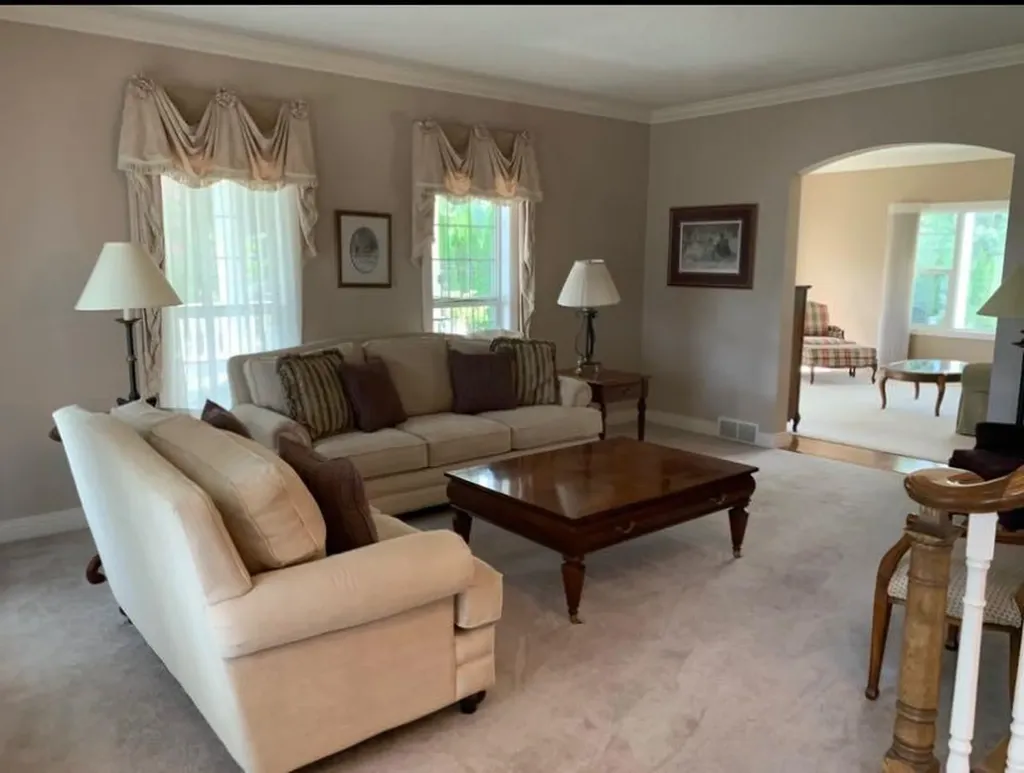 113 Park Drive Whitecourt AB T7S1S6