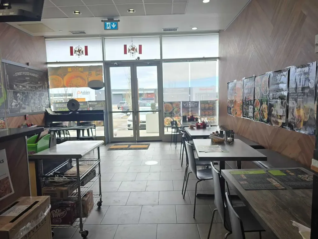 971 64 Avenue NE Calgary AB T2E 9b7