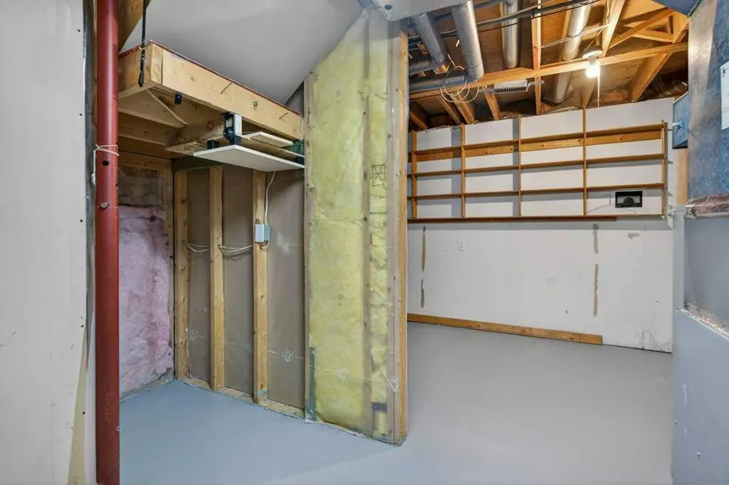 35 Martinview Crescent NE Calgary AB T3J 2S2