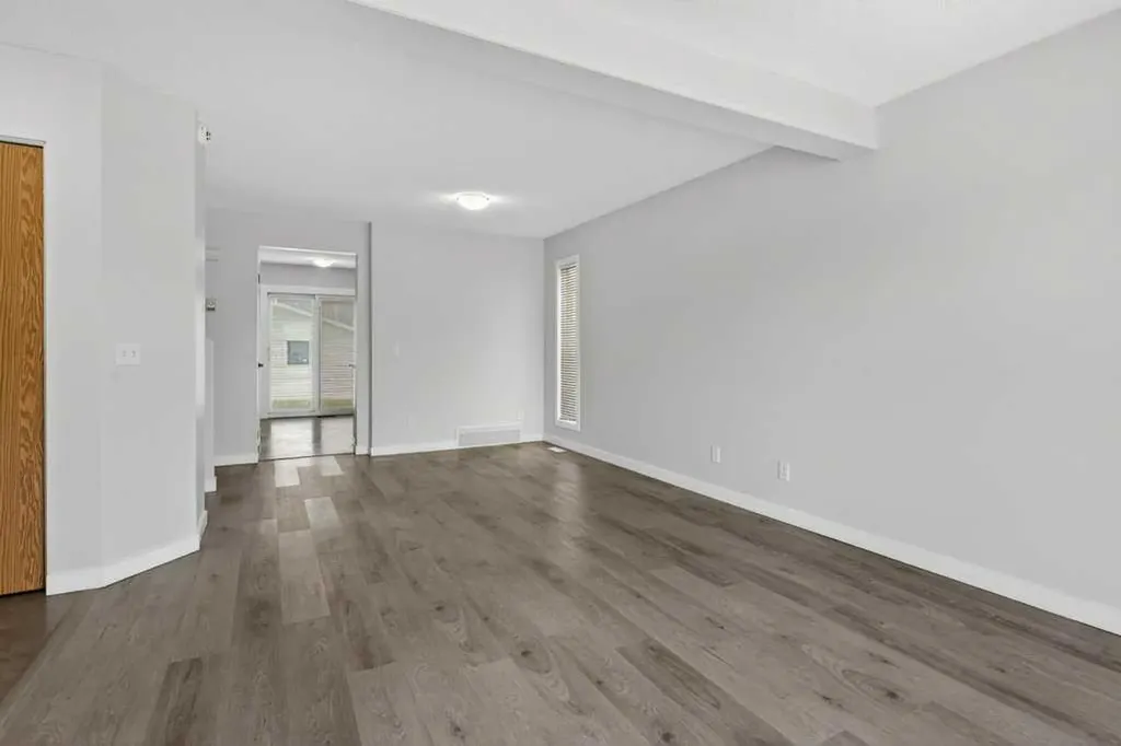 35 Martinview Crescent NE Calgary AB T3J 2S2
