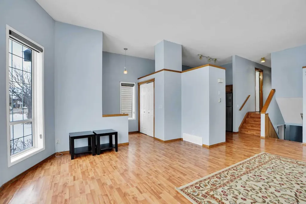 193 Martindale Drive NE Calgary AB T3J3X9