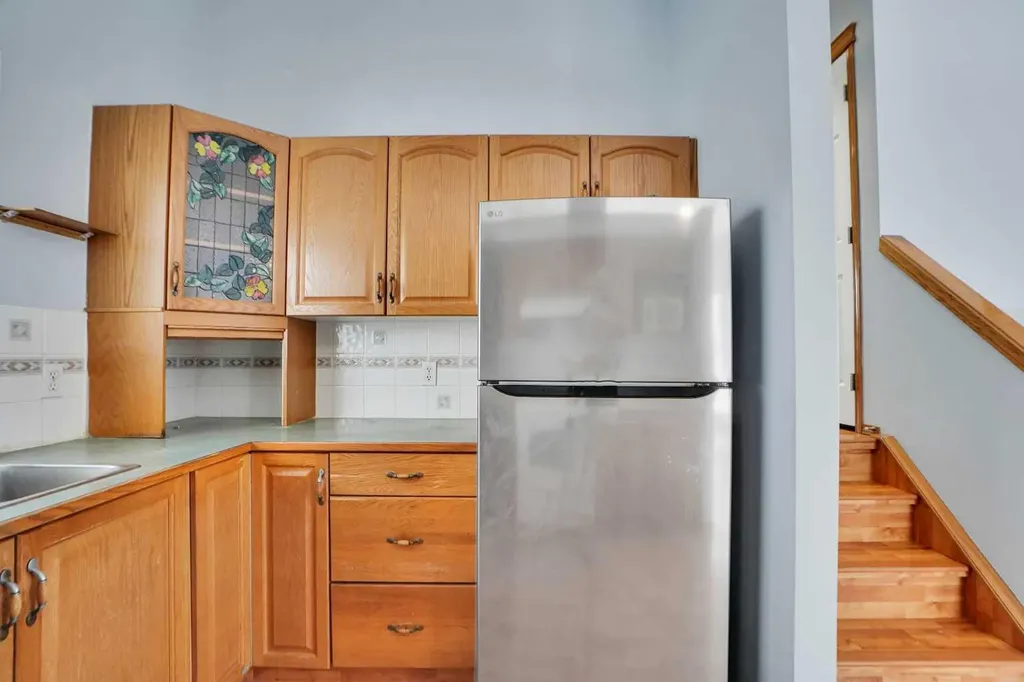 193 Martindale Drive NE Calgary AB T3J3X9
