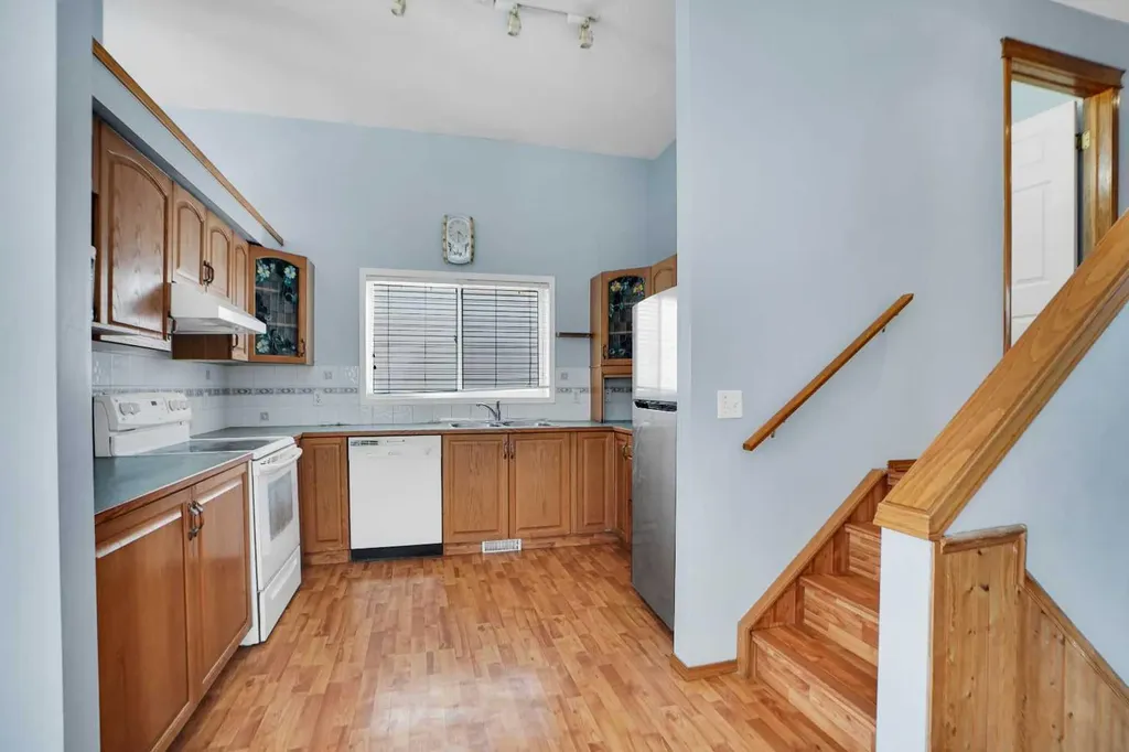 193 Martindale Drive NE Calgary AB T3J3X9