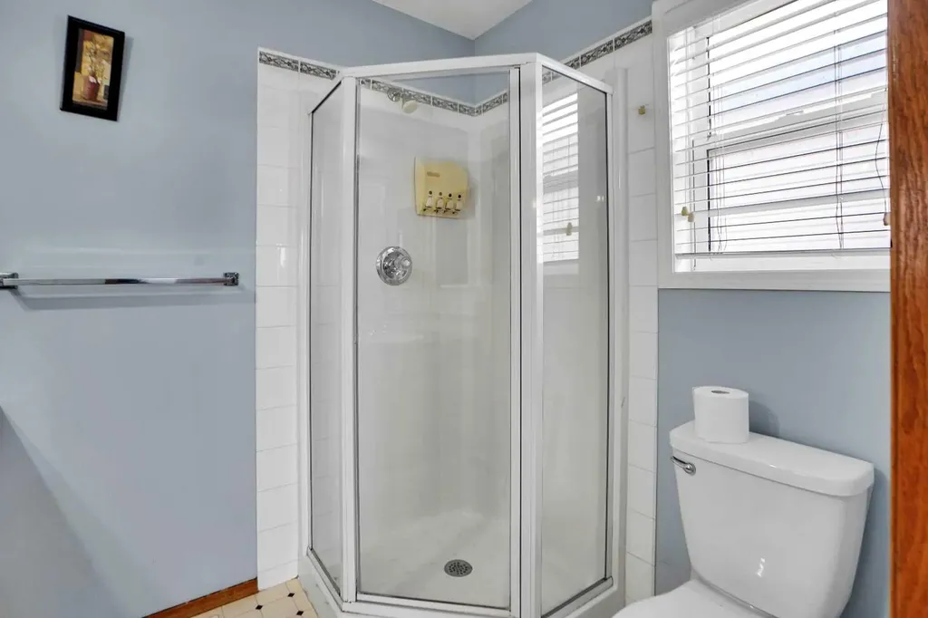 193 Martindale Drive NE Calgary AB T3J3X9