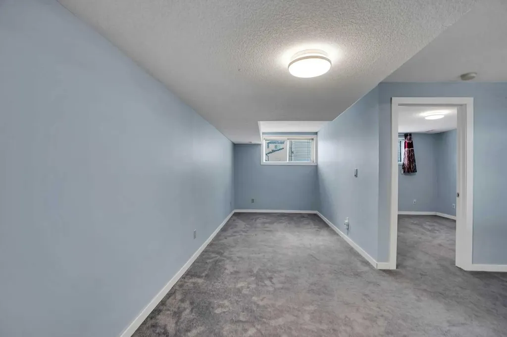 193 Martindale Drive NE Calgary AB T3J3X9