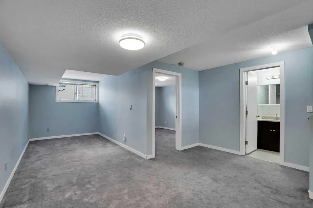 193 Martindale Drive NE Calgary AB T3J3X9