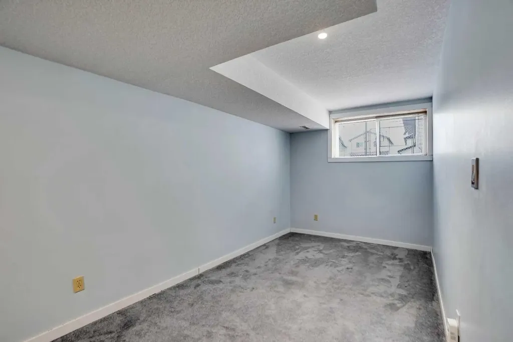 193 Martindale Drive NE Calgary AB T3J3X9