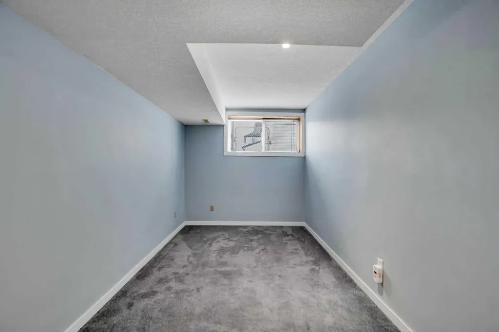 193 Martindale Drive NE Calgary AB T3J3X9