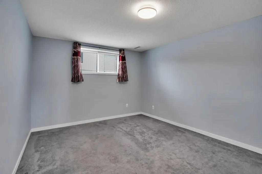 193 Martindale Drive NE Calgary AB T3J3X9