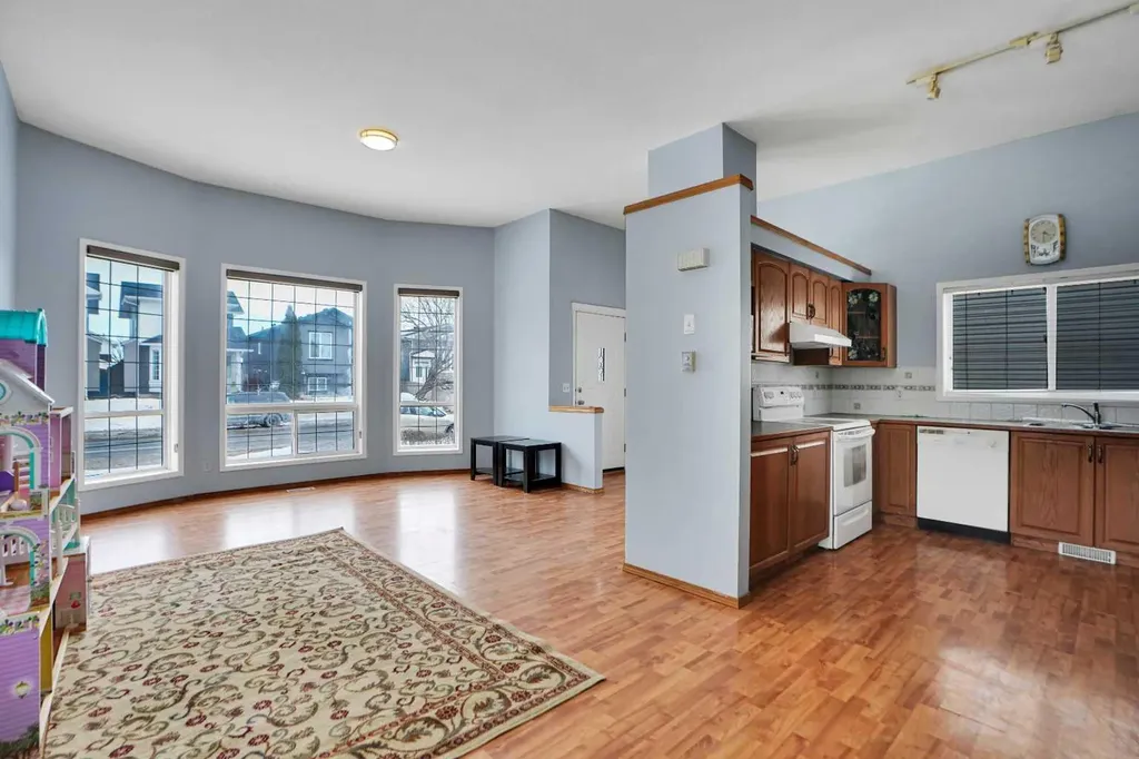 193 Martindale Drive NE Calgary AB T3J3X9