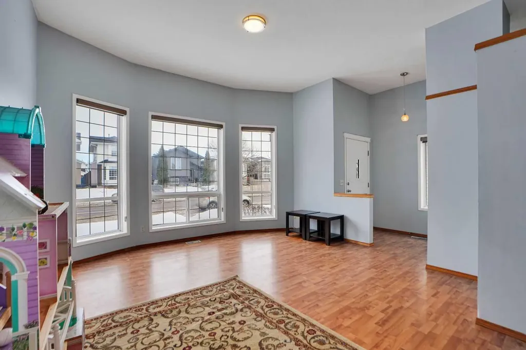193 Martindale Drive NE Calgary AB T3J3X9