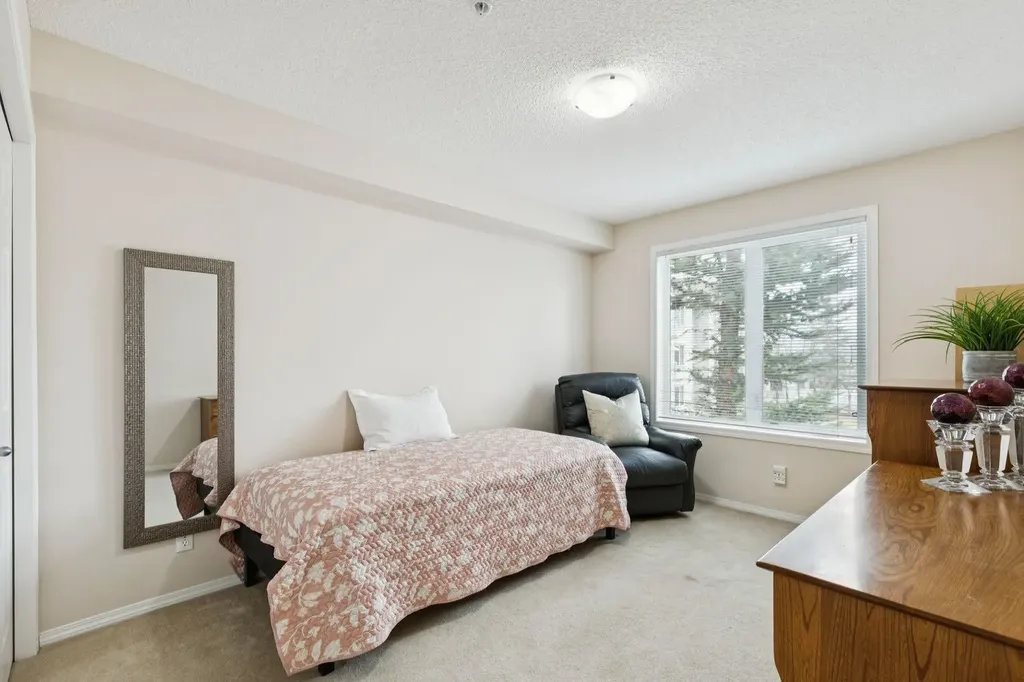 5200 44 Avenue NE Calgary AB T1Y 7L4