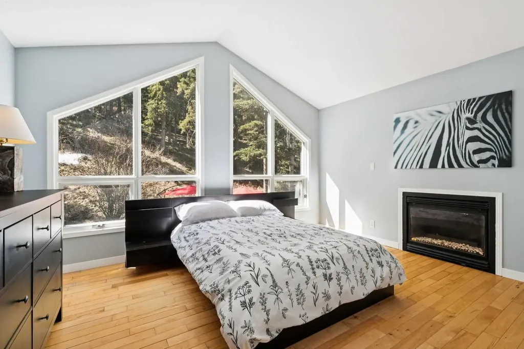 241 Mountain Lion Drive Bragg Creek AB T0L 0K0