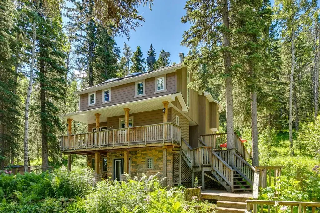 241 Mountain Lion Drive Bragg Creek AB T0L 0K0
