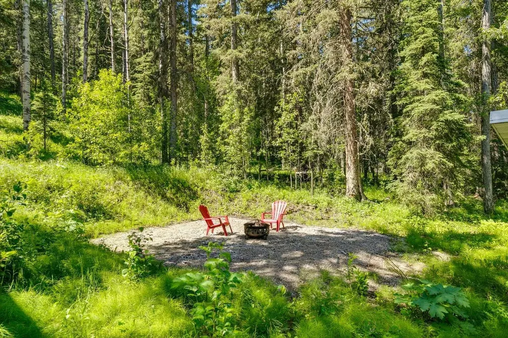 241 Mountain Lion Drive Bragg Creek AB T0L 0K0
