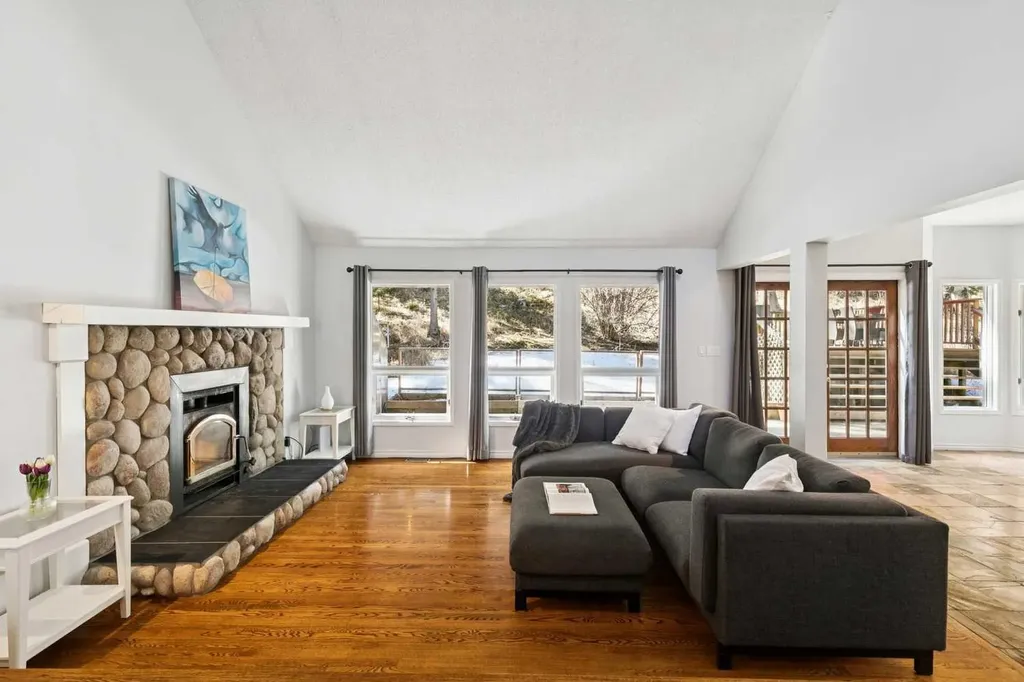 241 Mountain Lion Drive Bragg Creek AB T0L 0K0