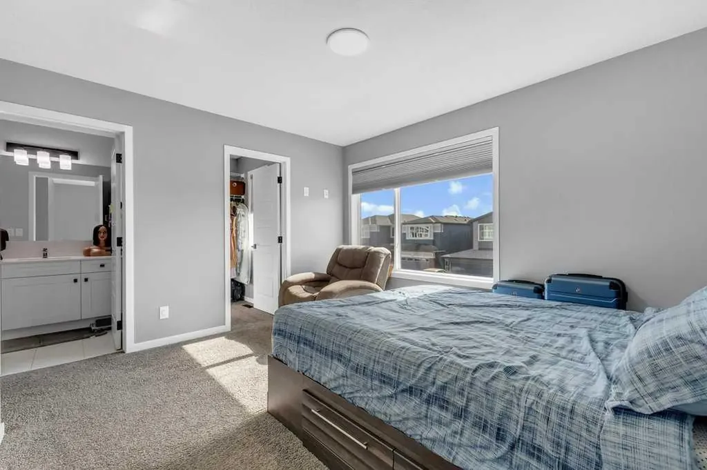 120 Belmont Villas SW Calgary AB T2X 4W5