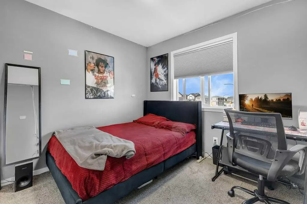 120 Belmont Villas SW Calgary AB T2X 4W5