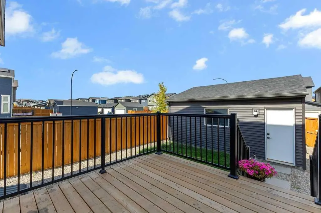 120 Belmont Villas SW Calgary AB T2X 4W5
