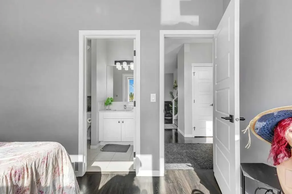 120 Belmont Villas SW Calgary AB T2X 4W5