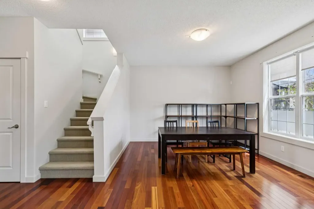 27 Elgin Terrace SE Calgary AB T2Z 0B7